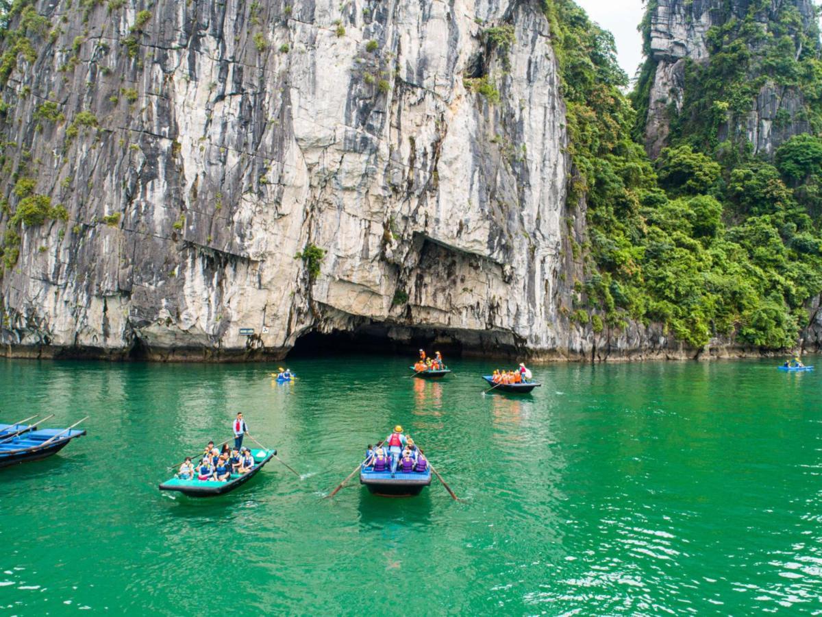 Hotel Arcady Boutique Cruise Hạ Long Exterior foto