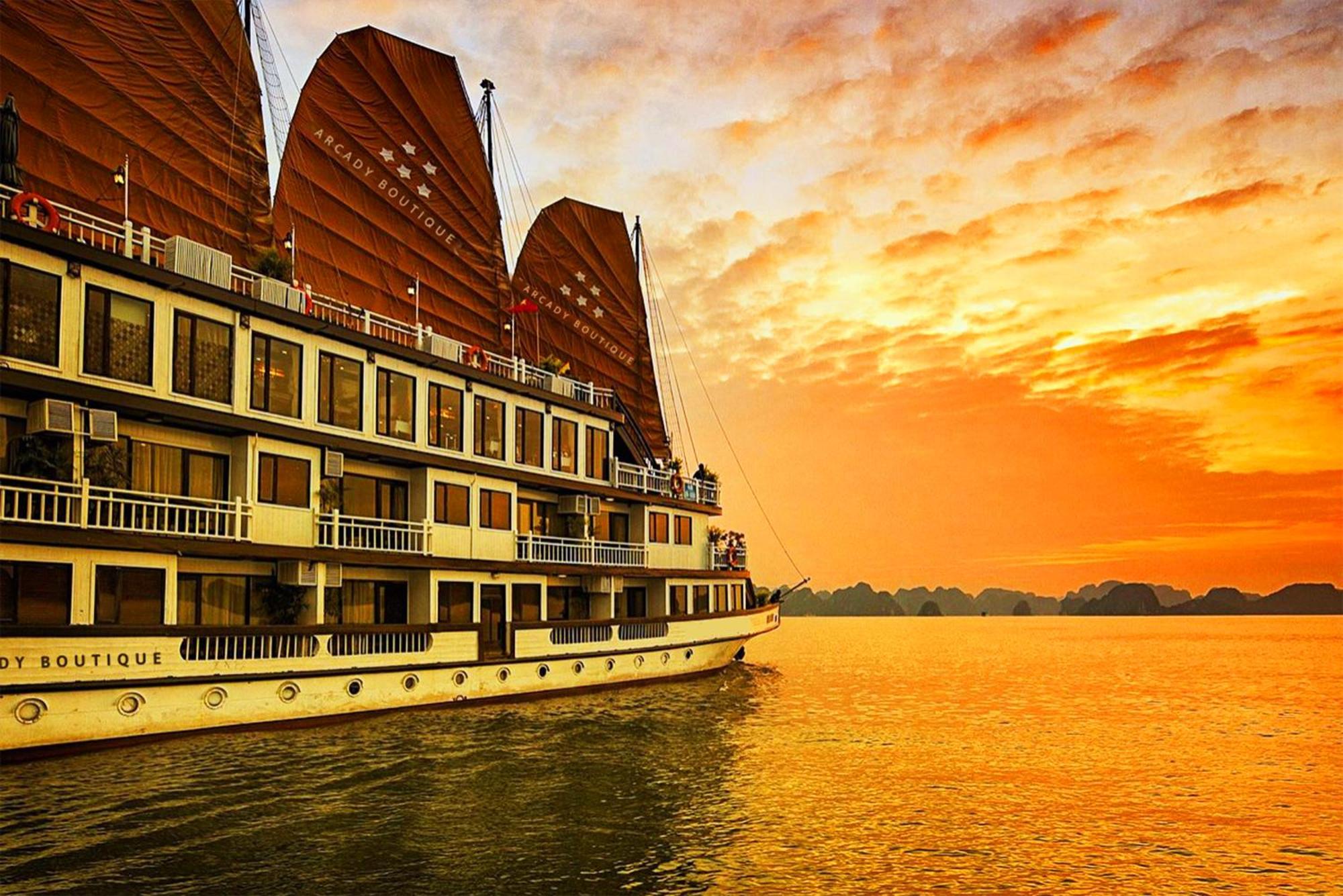 Hotel Arcady Boutique Cruise Hạ Long Exterior foto